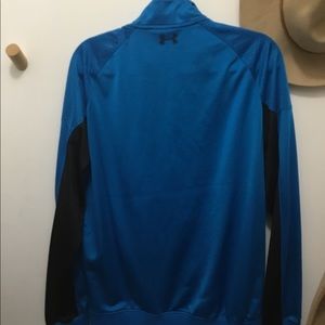 Men’s athletic zip up